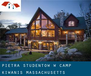 Piętra studentów w Camp Kiwanis (Massachusetts)